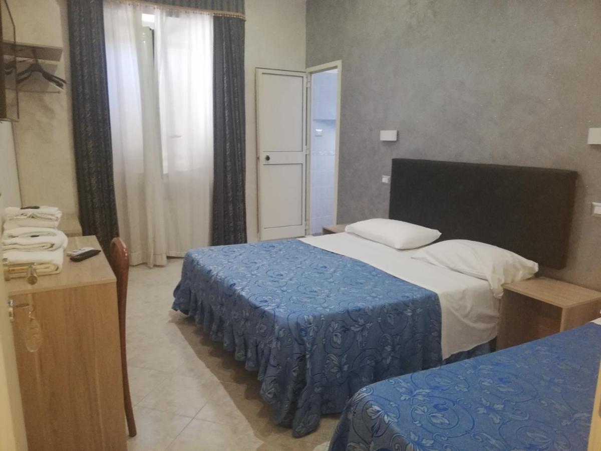 Hotel Guest Planet à Rome Extérieur photo
